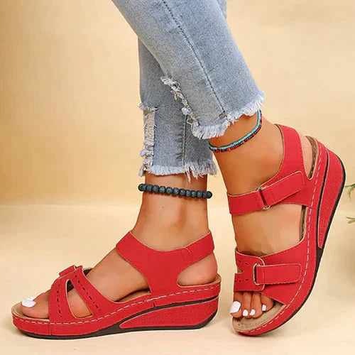 Clara Stilsichere Damensandalen mit hohem Komfort